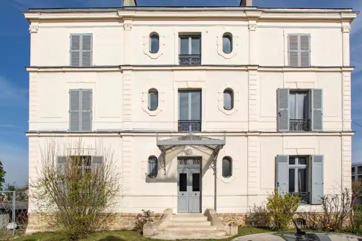 Le Studio Parisien Boissy-Saint-Léger Exterior foto